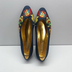 Amanda Slip On Point Toe Navy/Fish Pattern Embroidered Flats Size 9M